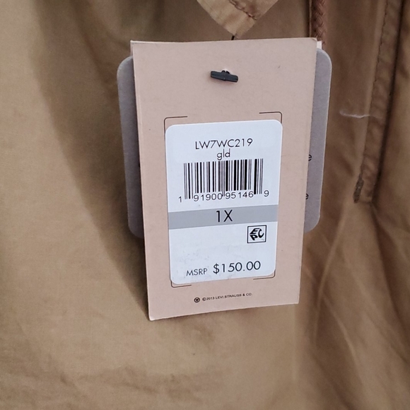 Jacket - Picture 3 of 4